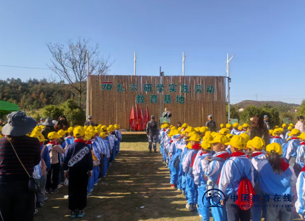 三天“劳”记，成长有迹：城区二小校外劳动实践绘就成长新画卷